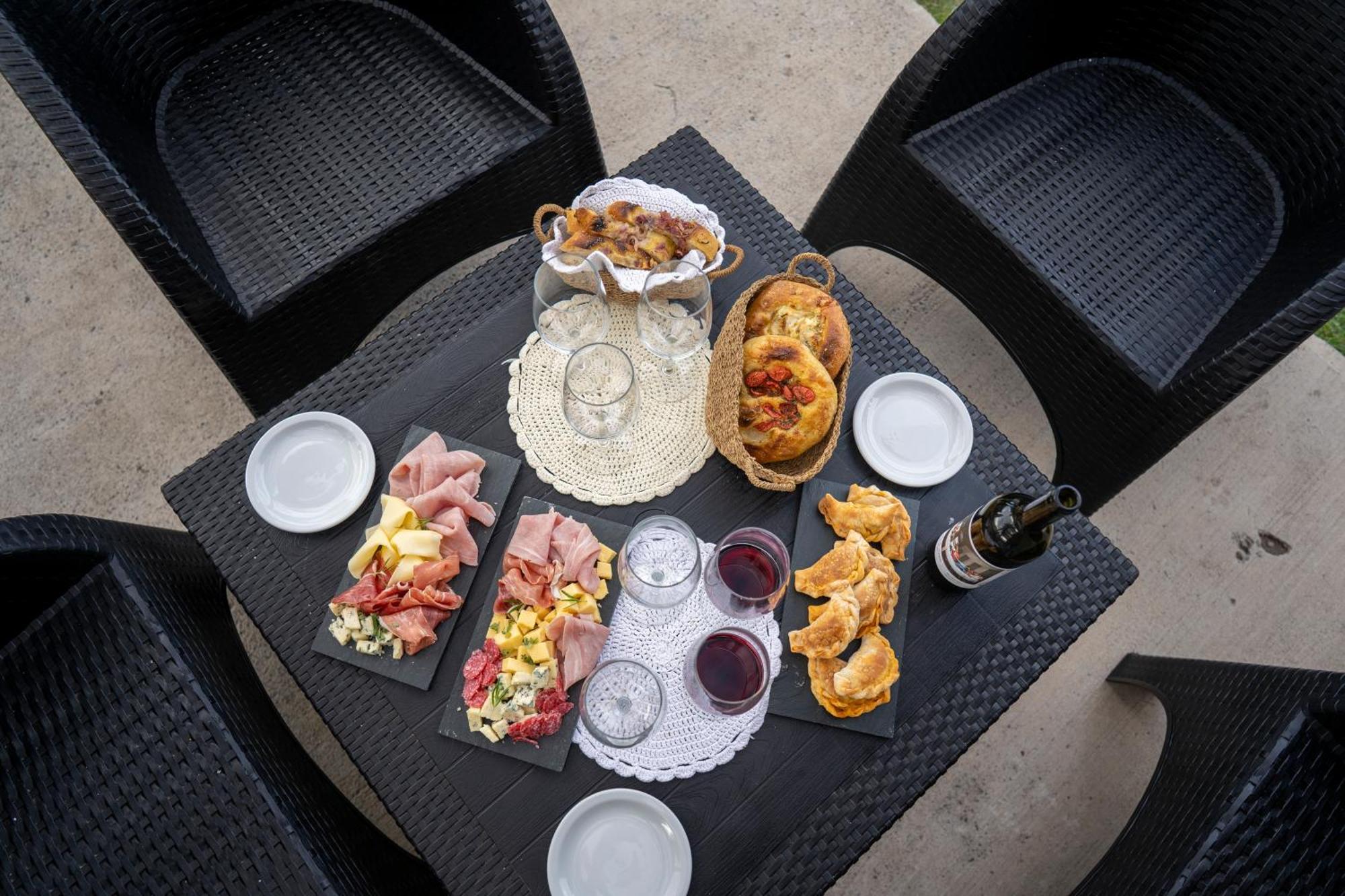Ayres De Uco Lodge & Wine Lovers Los Arboles ภายนอก รูปภาพ